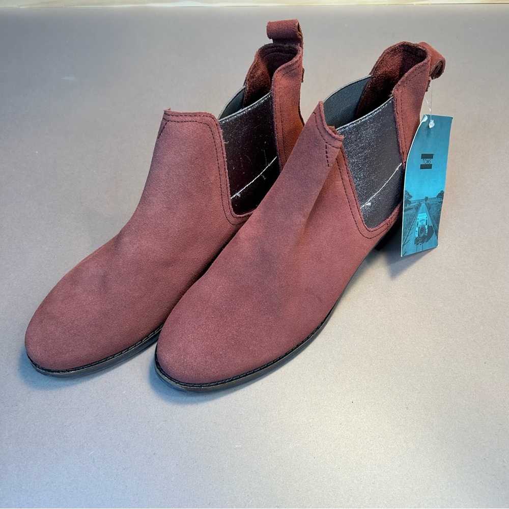 NWT Toms Ella Muscat Suede Pull On Chelsea Ankle Boot Size 7.5